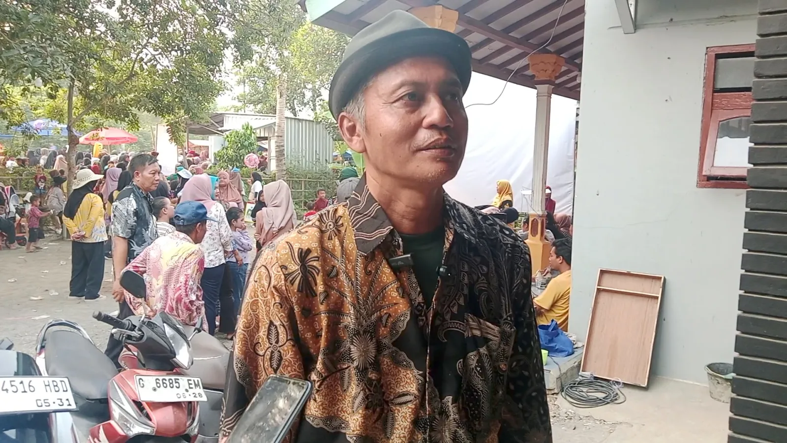 Edi Suryono Warga Muncang